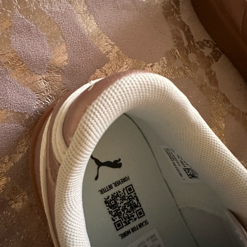 Puma Metallic Rose Gold Low-Top Sneakers with off white Laces. - Picture 8 of 10